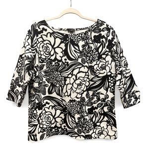 Talbots woman’s size X Floral Black‎ and White Top